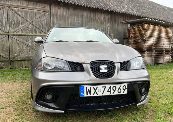 Seat Ibiza cena 5999 przebieg: 331000, rok produkcji 2005 z Warszawa małe 211